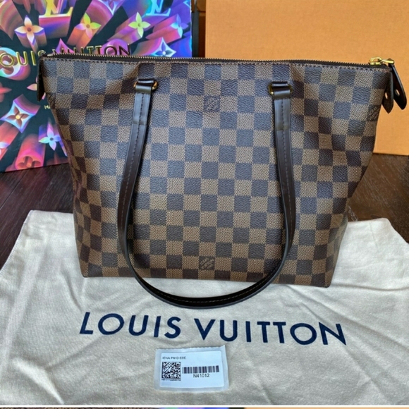 β€ TRADED β€ - Picture 10 of 15